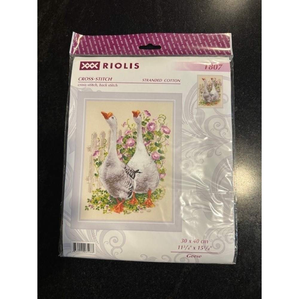 Riolis 1807 Geese Cross Stitch Kit 30x40cm 11.75x15.75in GrandmaCore